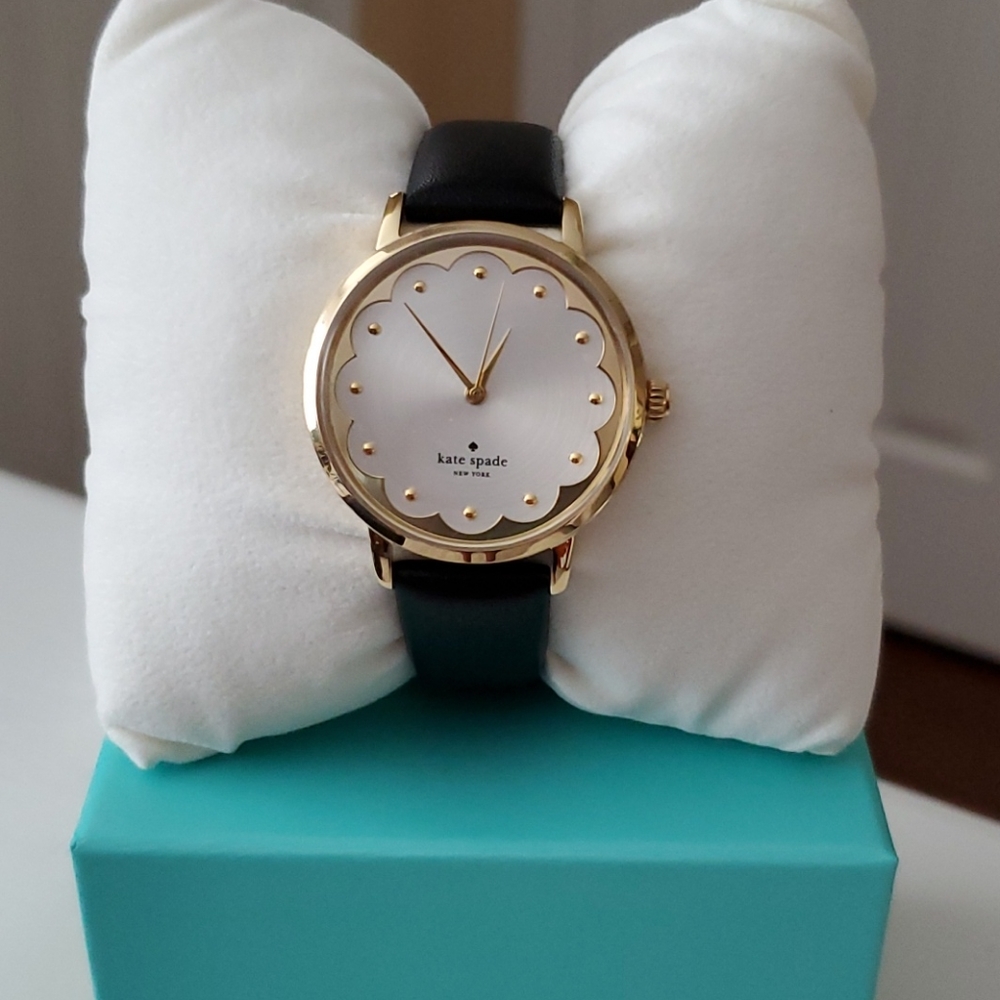 (NWT) ♠️🎉 kate spade watch🎉CLOSET CLOSING!!